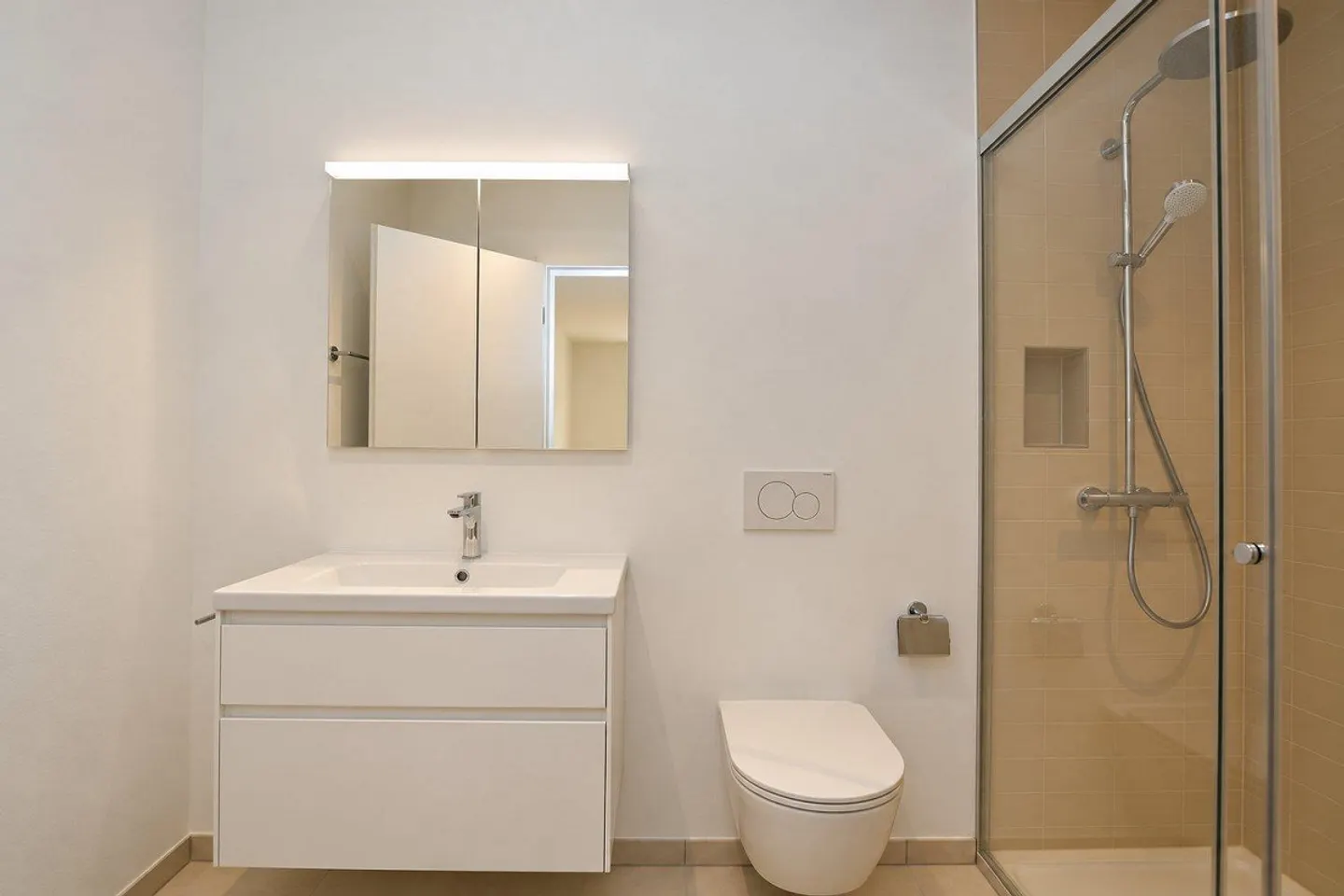 First rental after complete renovation | Stylish living with private... - Photo 7 of 12