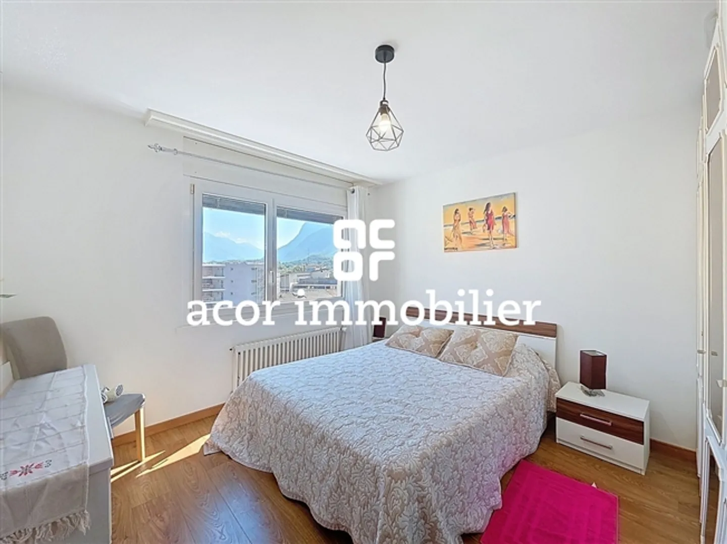 Appartement rénové de 4,5 pièces avec box de garage - Photo 5 sur 5