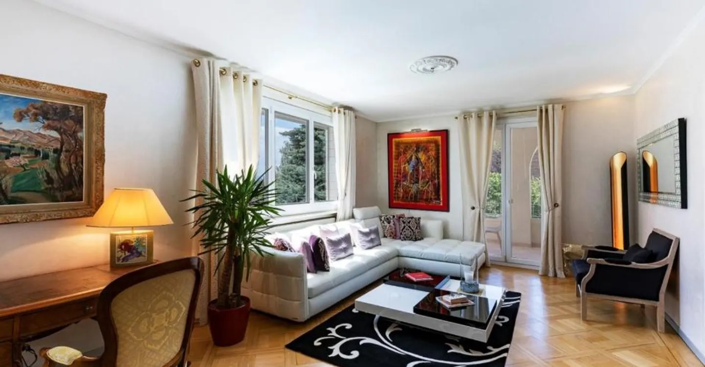 Magnifica proprietà di 8,5 stanze con grande terrazza e giardino - Foto 4 di 10