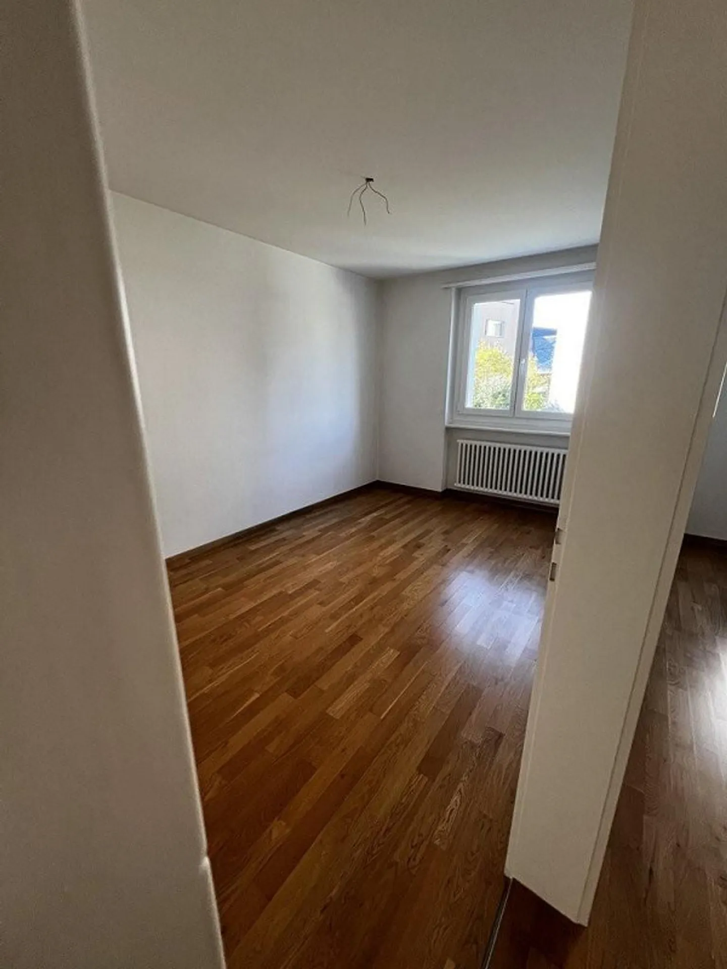 Bright 4-room apartment on the ground floor in Steinhausen - Photo 7 of 10