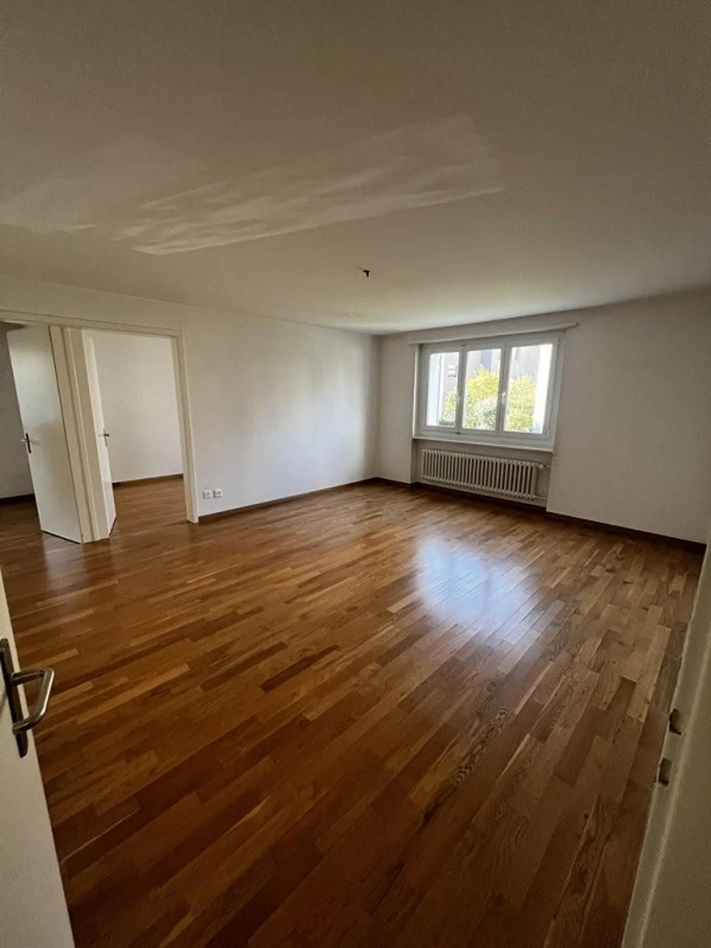 Bright 4-room apartment on the ground floor in Steinhausen - Photo 9 of 10
