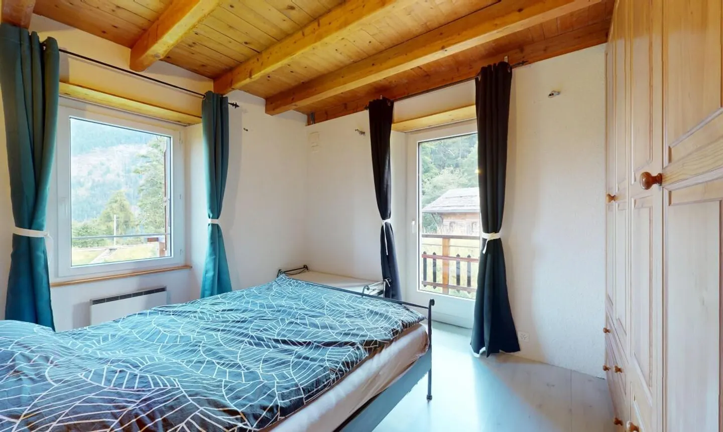 Esclusività: Casa familiare con 2 appartamenti e uno studio a Salvan - Foto 5 di 13