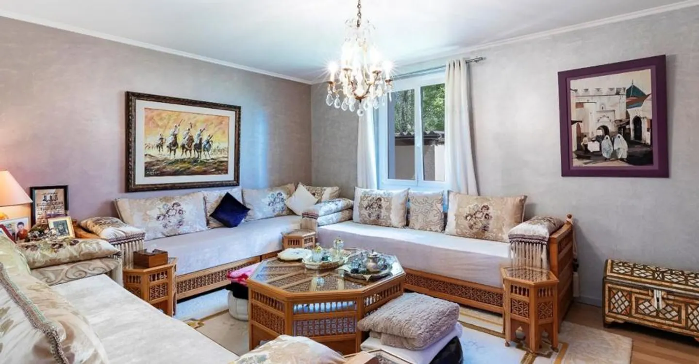 Magnifica proprietà di 8,5 stanze con grande terrazza e giardino - Foto 7 di 10