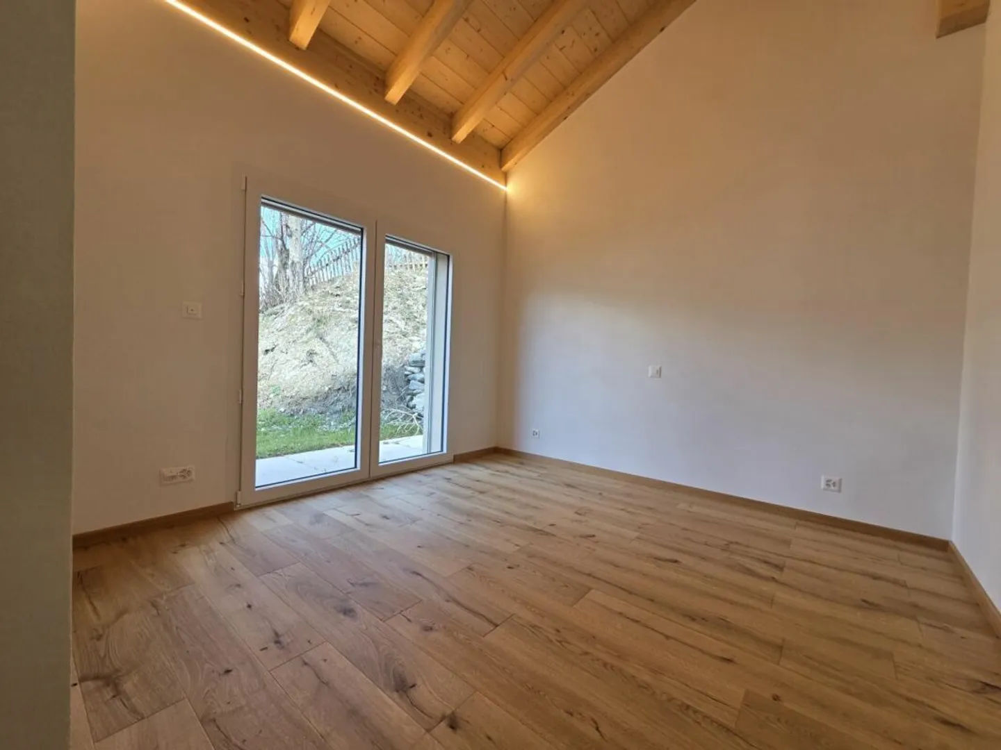 3.5-Zimmer-Einfamilienhaus mit Terrasse und Garage - Foto 4 von 11