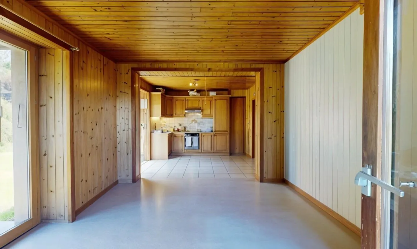 Esclusività: Casa familiare con 2 appartamenti e uno studio a Salvan - Foto 10 di 13