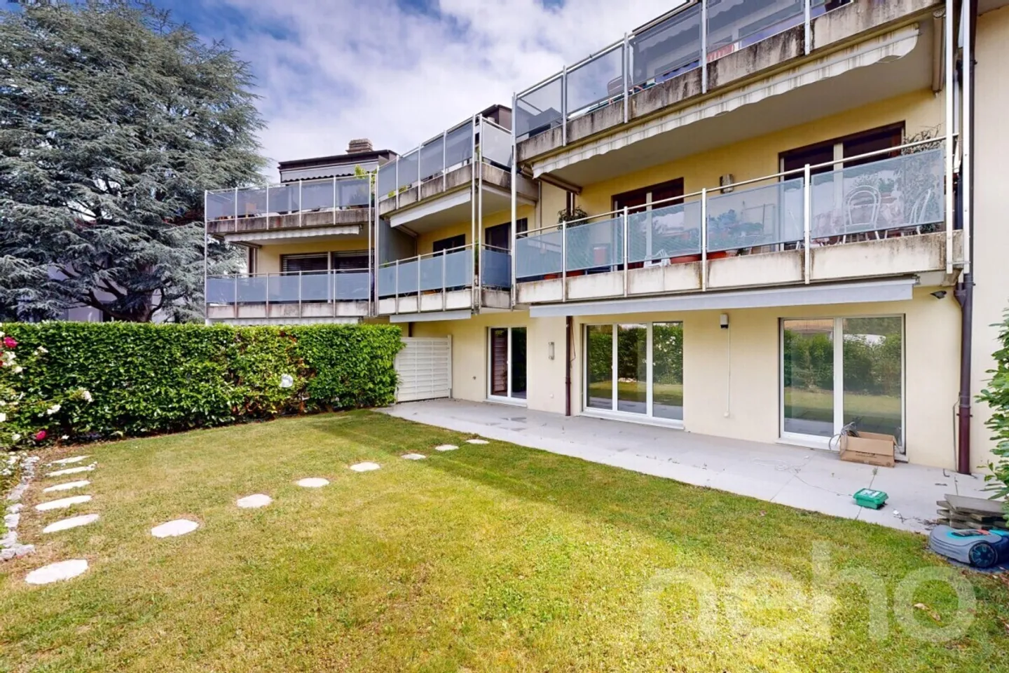 Geräumige Gartenwohnung in Morges - Foto 3 von 12