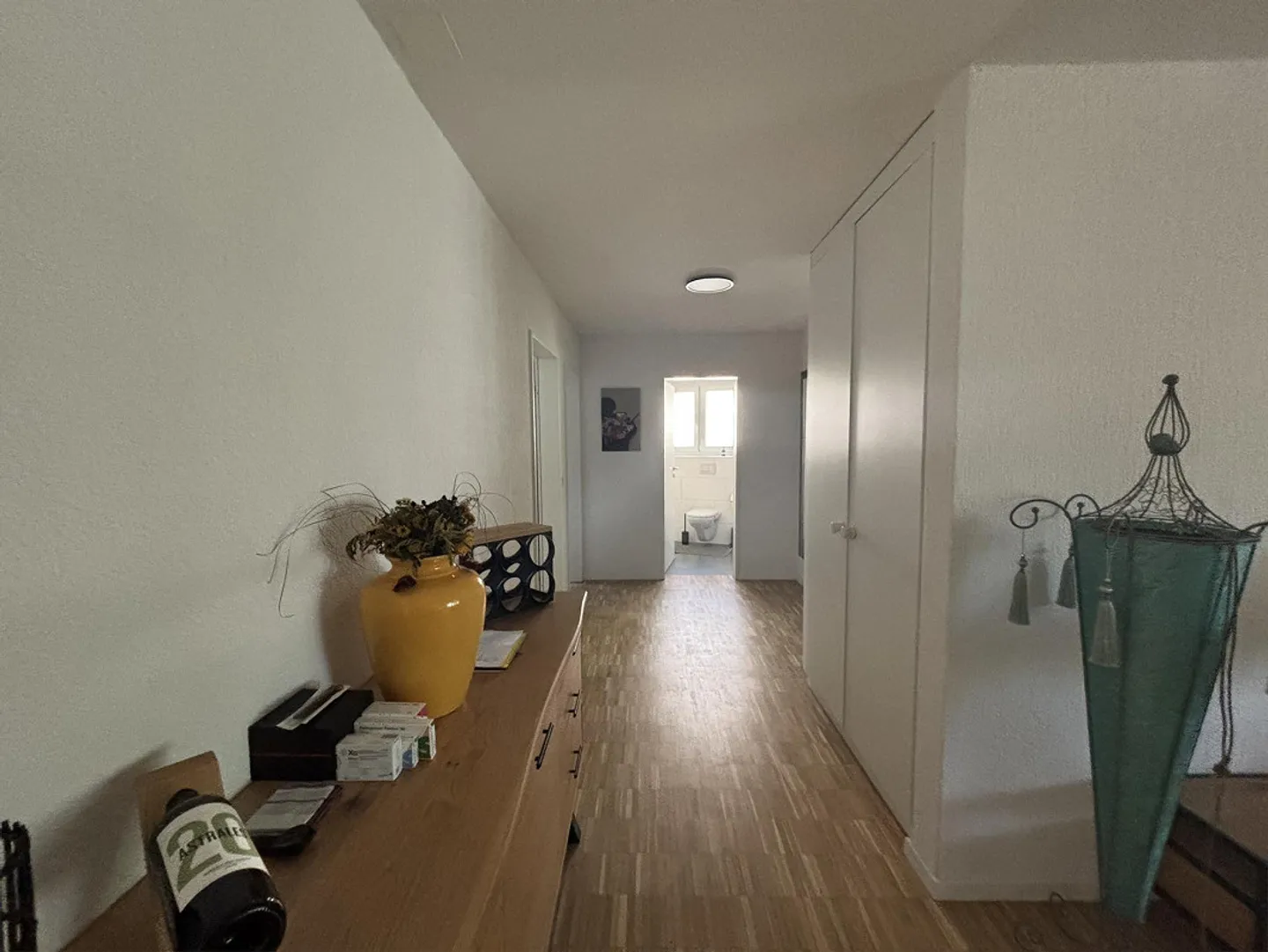 Appartement lumineux et rénové de 4,5 pièces au 1er étage - Photo 5 sur 12