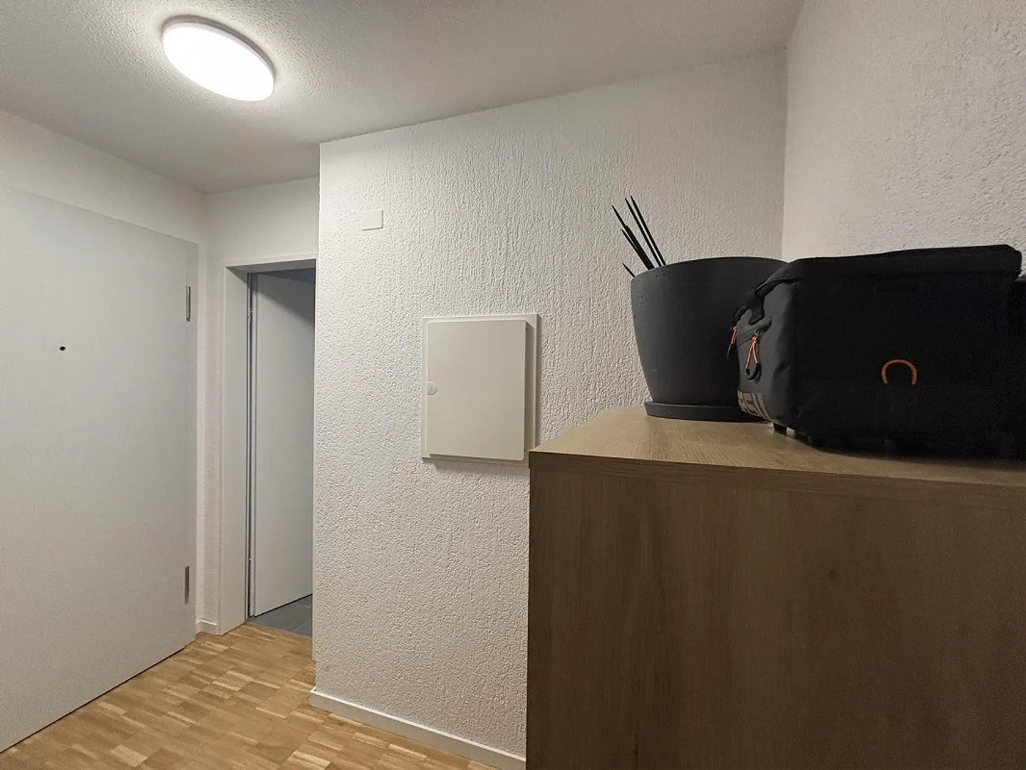 Appartement lumineux et rénové de 4,5 pièces au 1er étage - Photo 11 sur 12