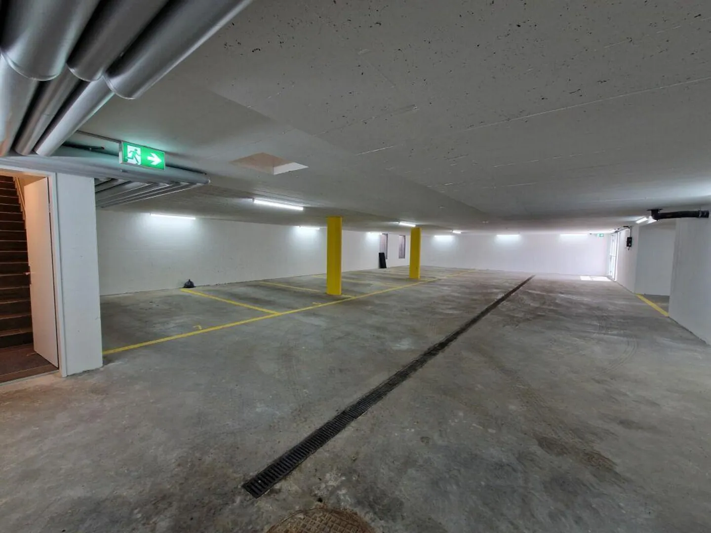 Modern 2.5-room apartment in the picturesque village of Seewis - Photo 9 of 10