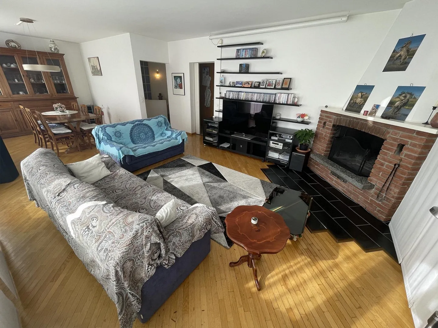 BELLE MAISON PANORAMIQUE 5.5 AVEC DOUBLE STATIONNEMENT - Photo 10 sur 13