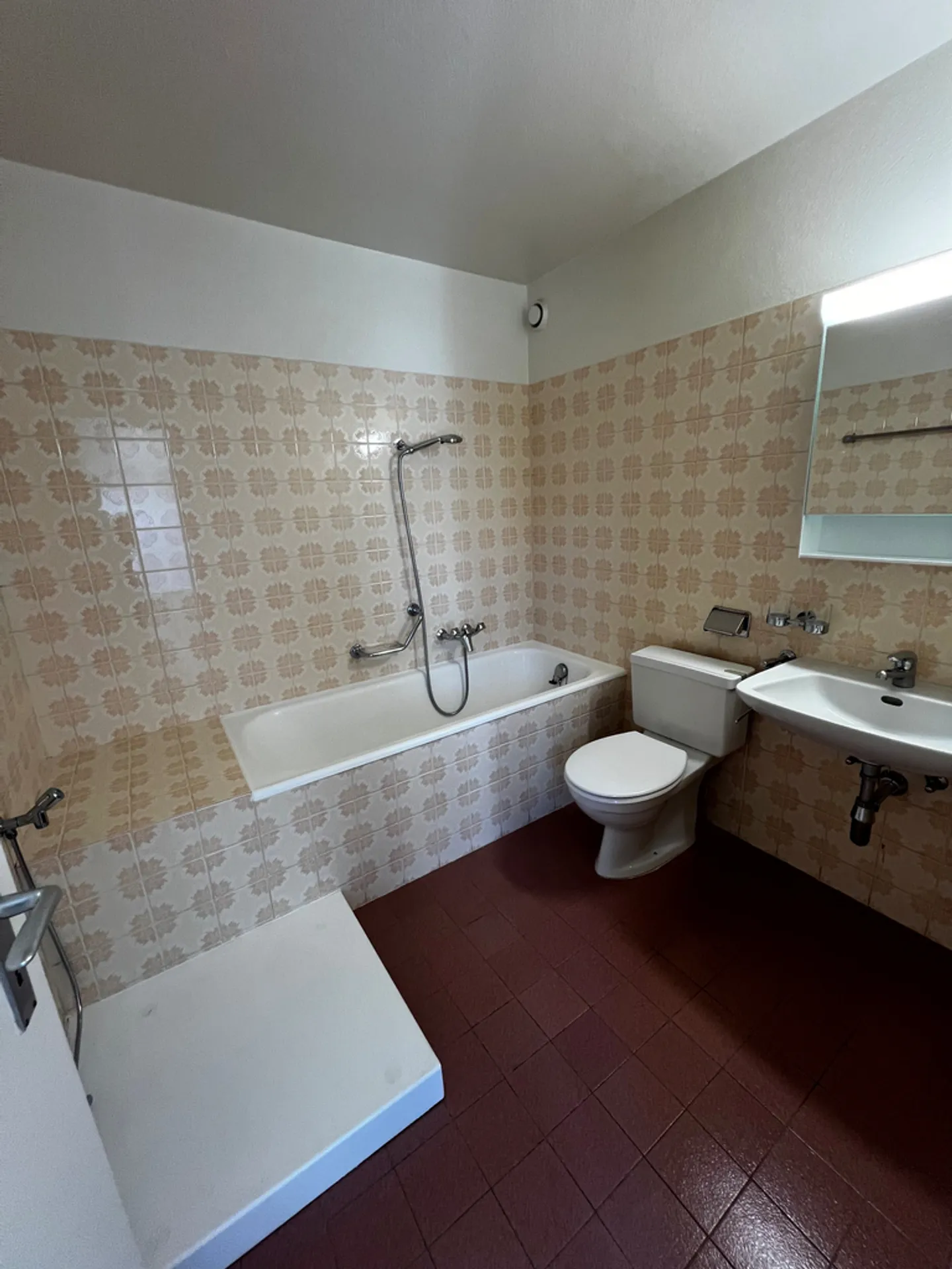 1,5-Zimmer-Wohnung - Foto 8 von 9