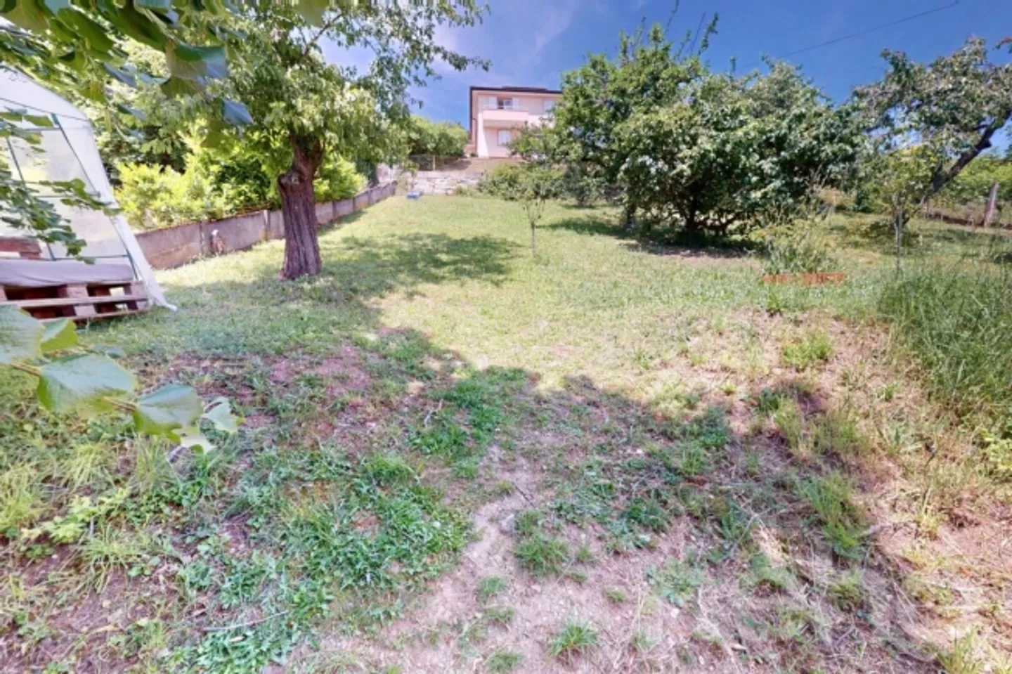 Constructible plot for sale - Photo 9 of 12