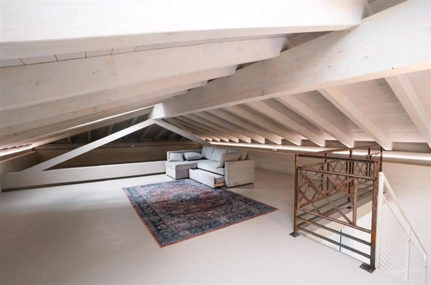 «Magnifico appartamento duplex loft con stupenda vista sul lago / herrliche Duplex-Loft mit offener Blick auf den See» - Foto 7 di 10