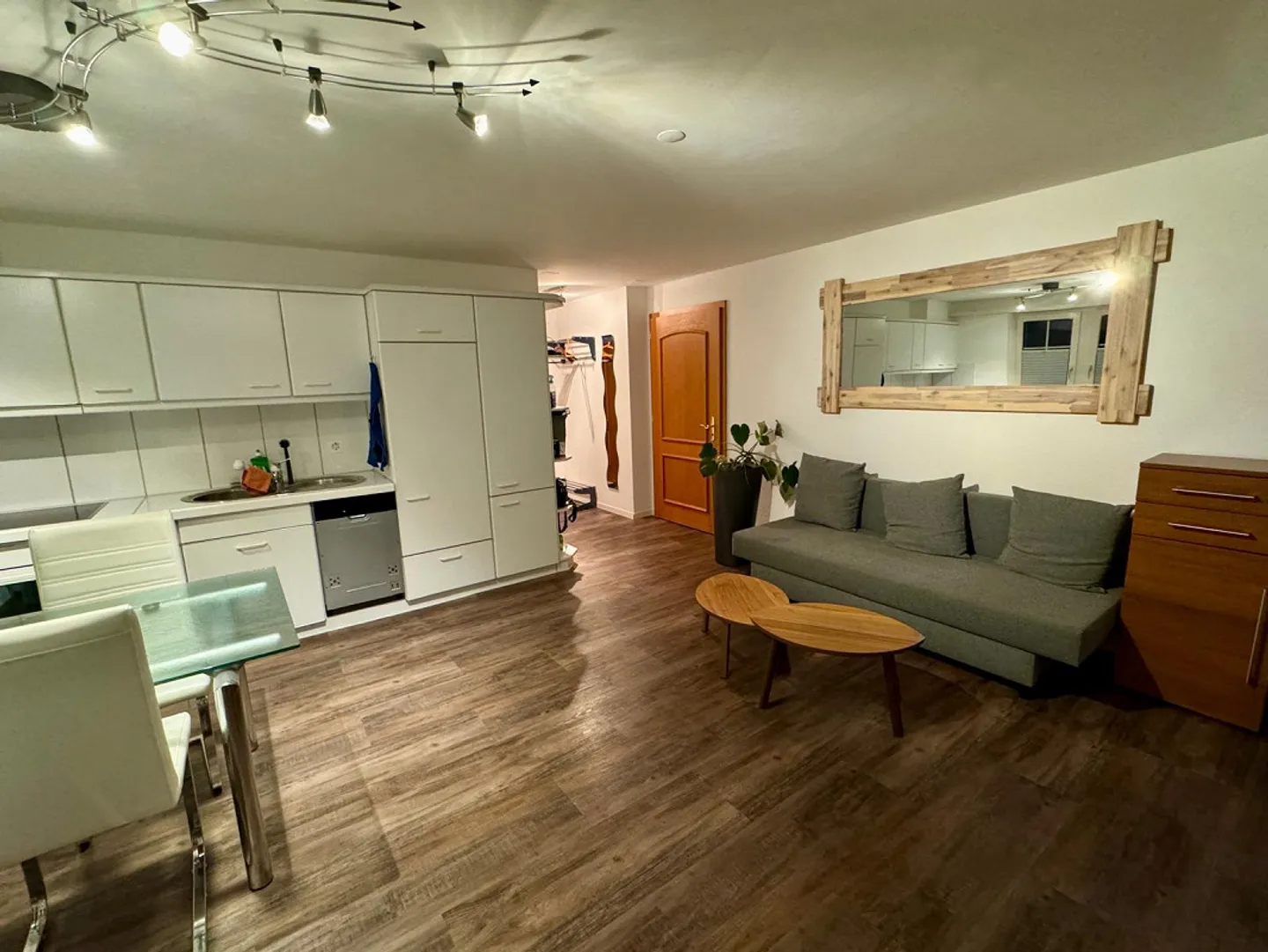 Appartement meublé de 2,5 pièces avec coin jardin à Birchwil - Photo 1 sur 5