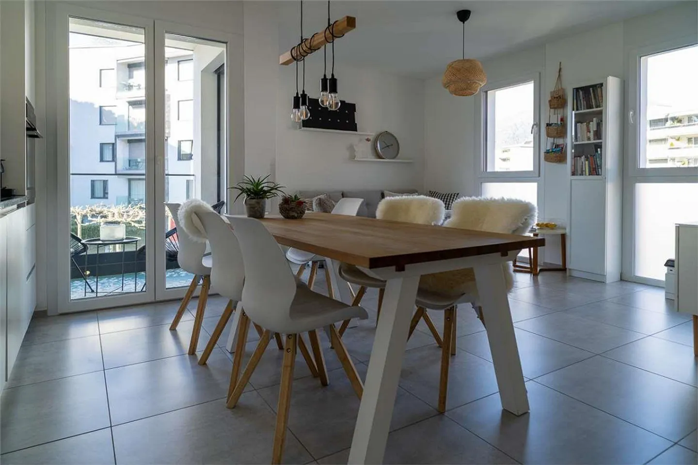 Ascona 2.5 Room Apartment in Modern Residential Complex - Photo 2 of 12