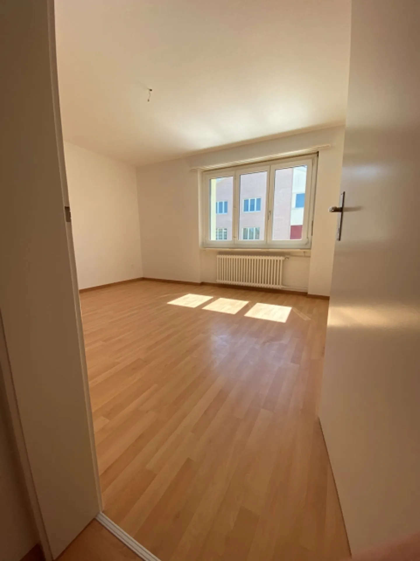 Appartamento ristrutturato di 3,5 locali - Oasi di benessere nel quartiere Mühlematt - Foto 7 di 8