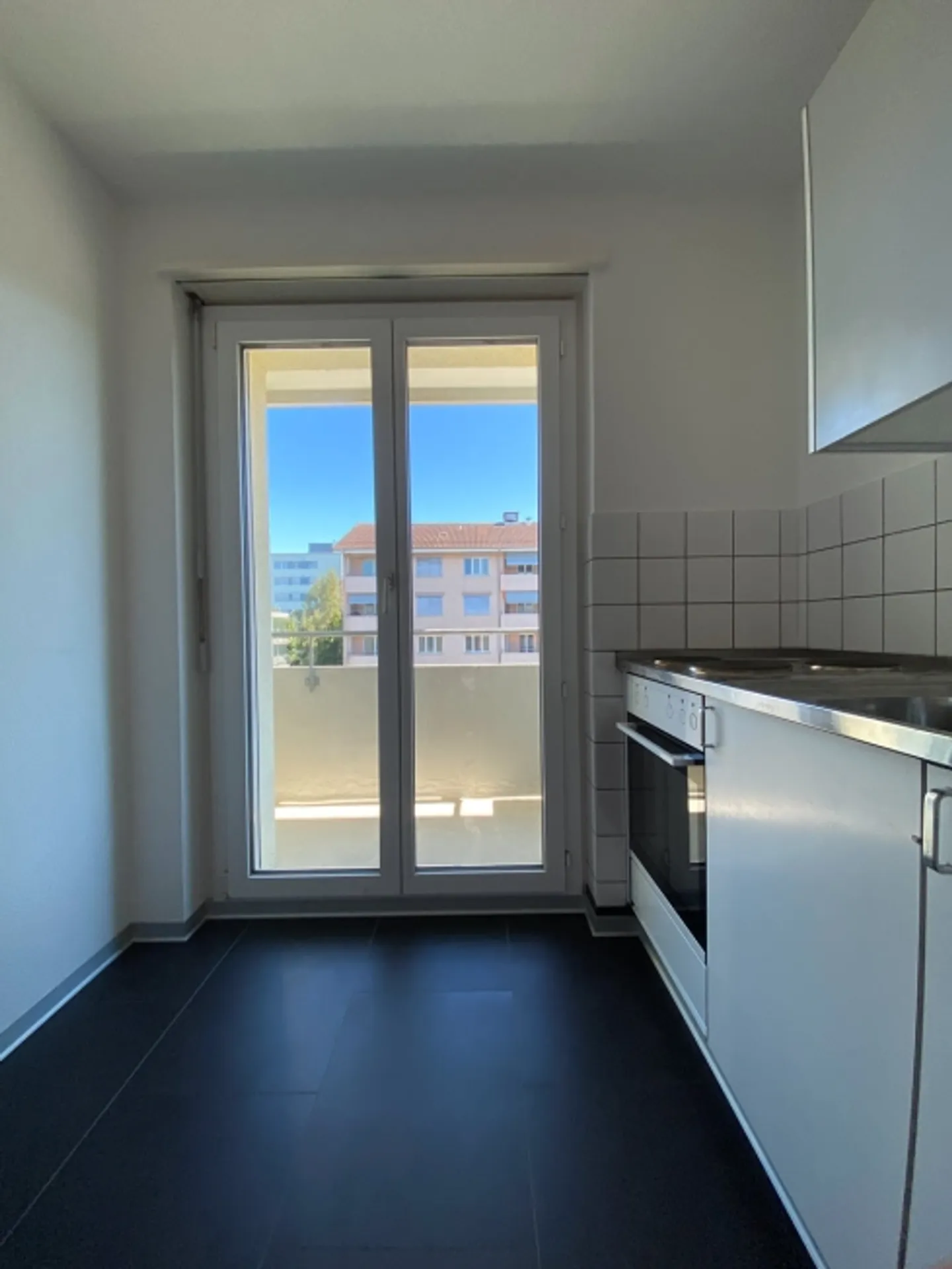 Appartamento ristrutturato di 3,5 locali - Oasi di benessere nel quartiere Mühlematt - Foto 4 di 8