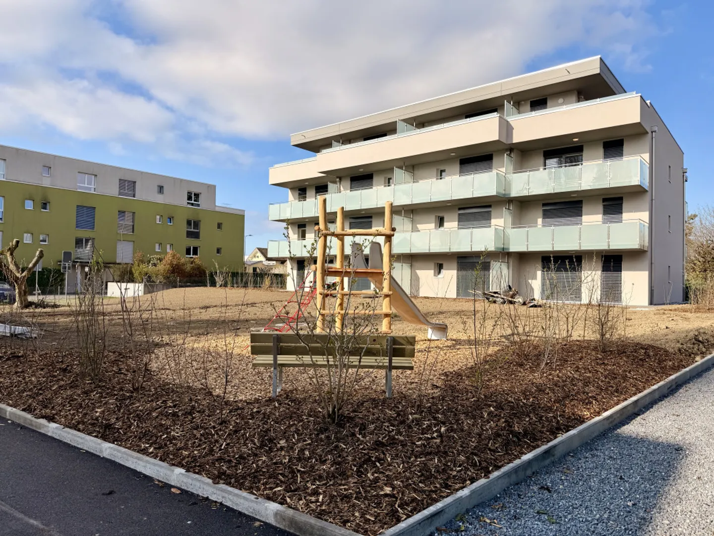 In Giebel, geräumig, hell und praktisch - Foto 4 von 13