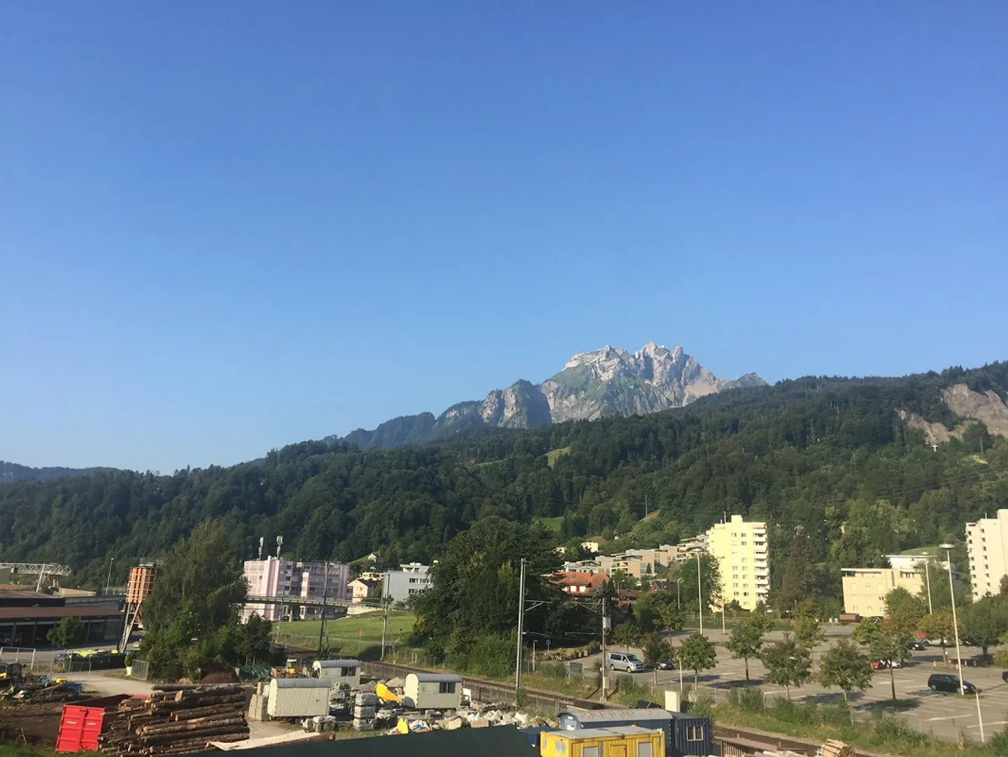 Bureau et espace commercial lumineux d'environ 91m2 - Photo 2 sur 6