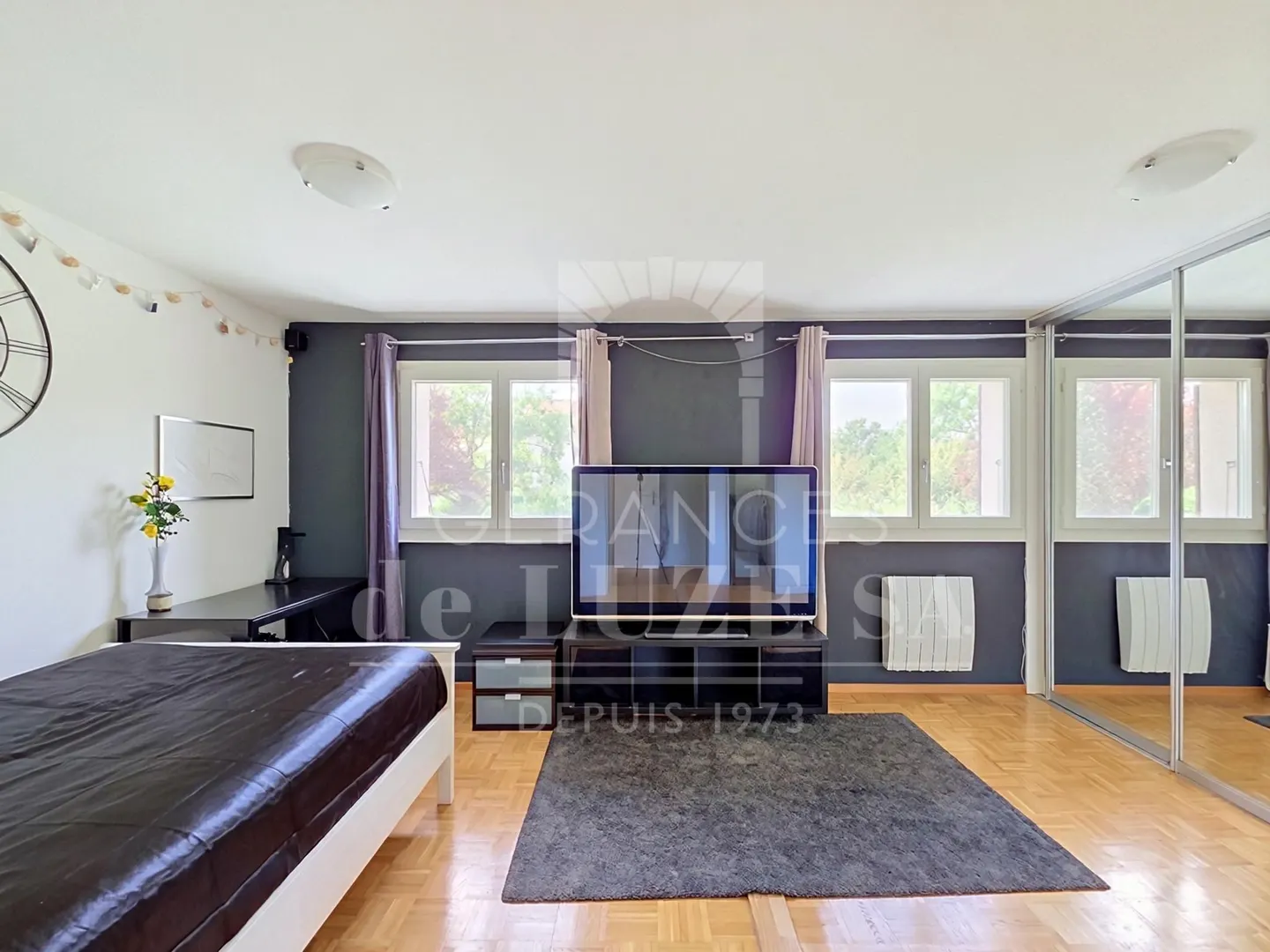 Charming Family Villa in Bellevue - Photo 16 of 29