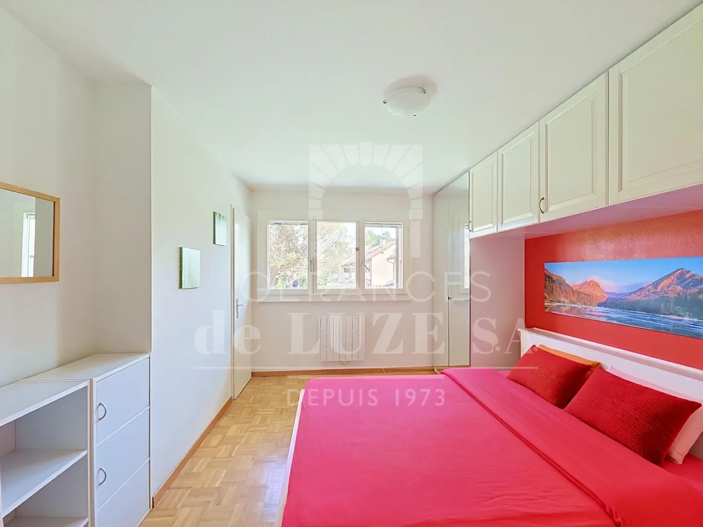 Charming Family Villa in Bellevue - Photo 18 of 29