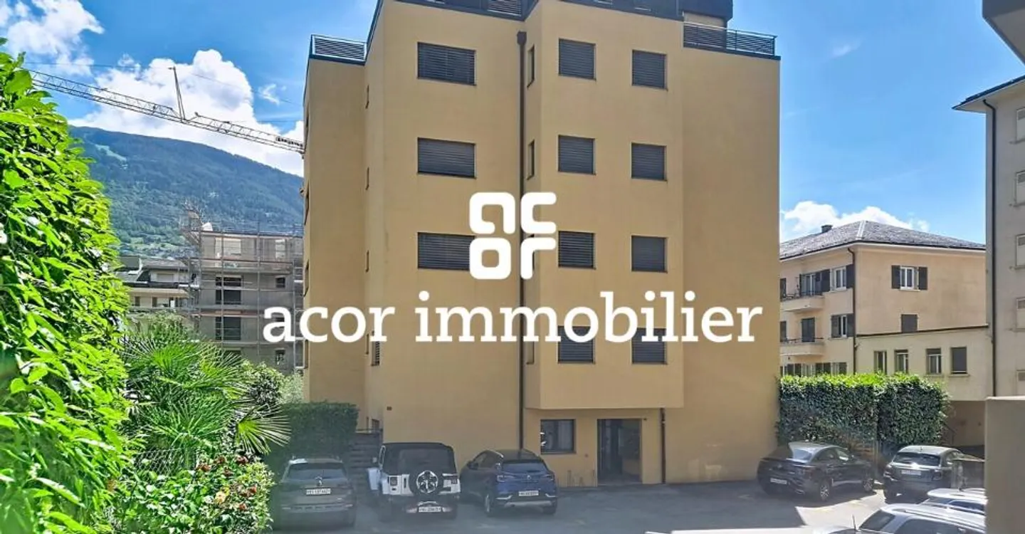Spacious 3.5-room apartment in the heart of the city of Sion! - Photo 4 of 4