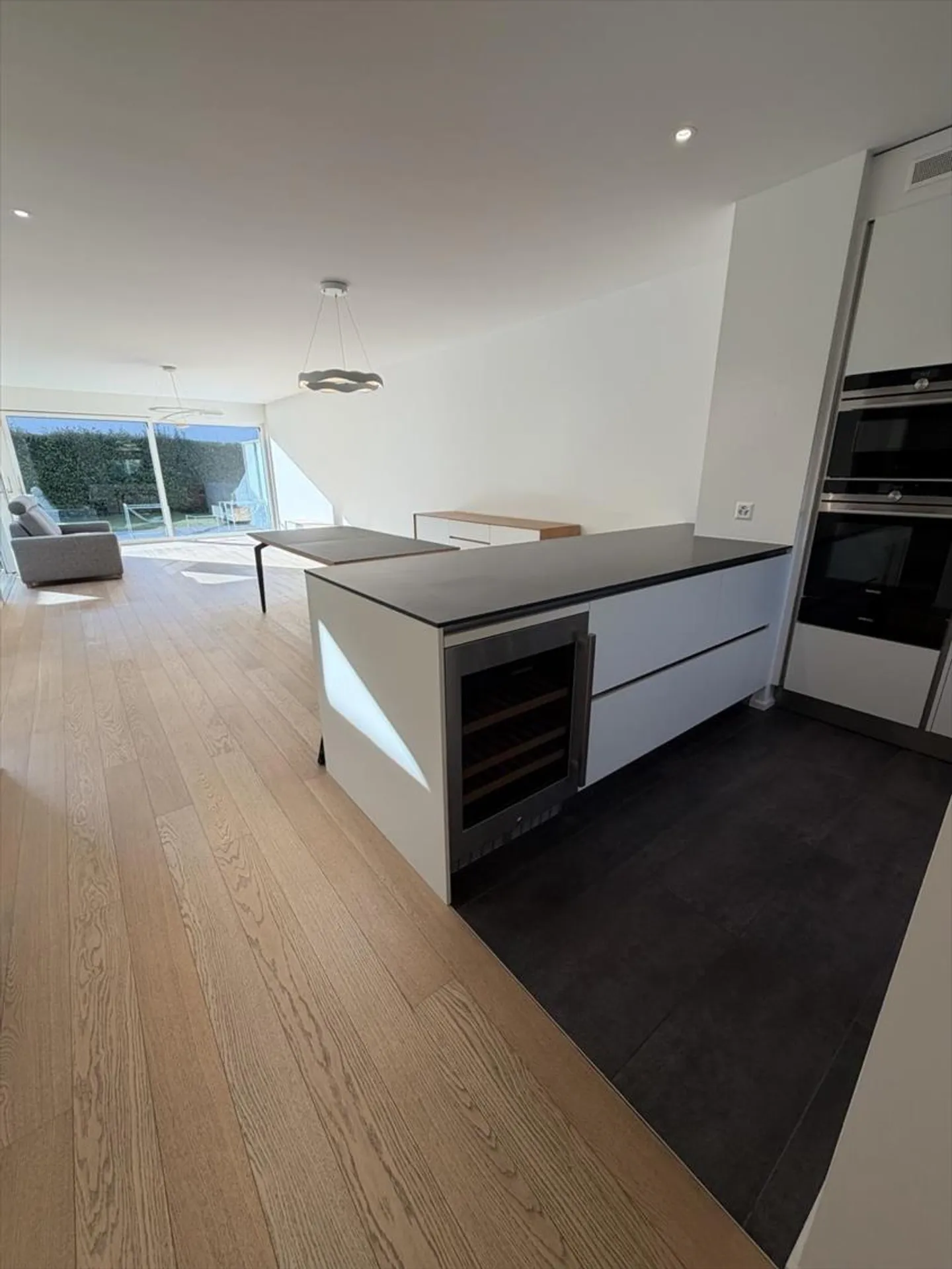 Stepped house for rent - Photo 7 of 11