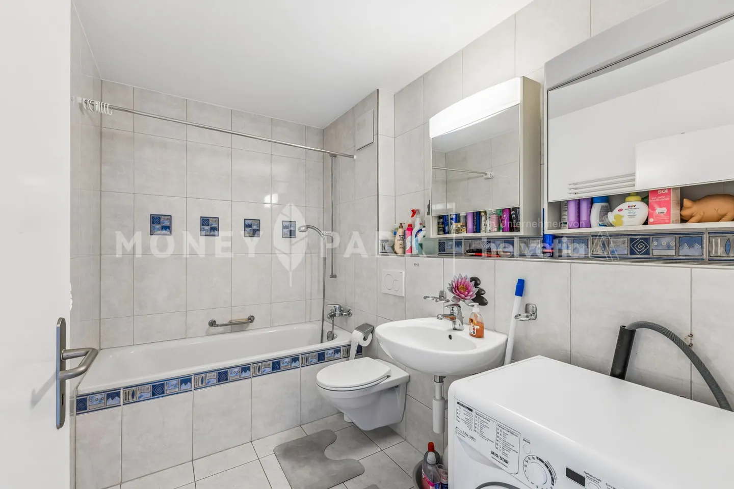 Attrayant appartement en duplex de 4.5 pièces - Photo 8 sur 12