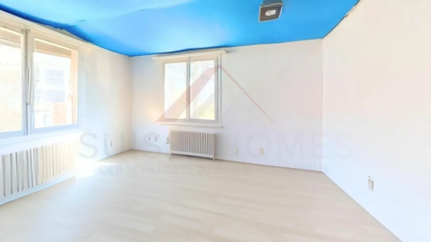 Charming two-family house in Niederbipp - quiet location, large garden and versatile potential - Photo 6 of 20