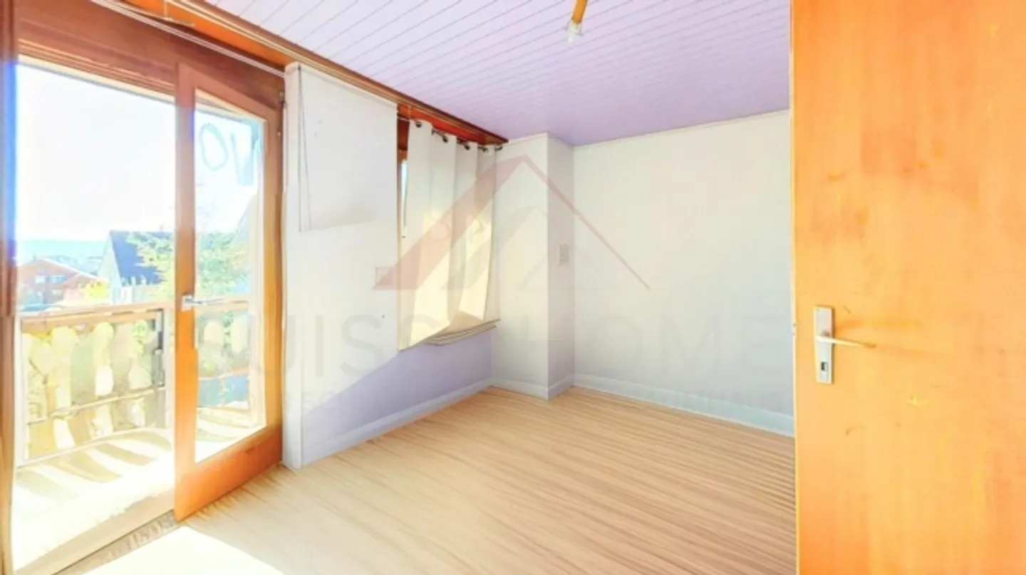 Charming two-family house in Niederbipp - quiet location, large garden and versatile potential - Photo 10 of 20