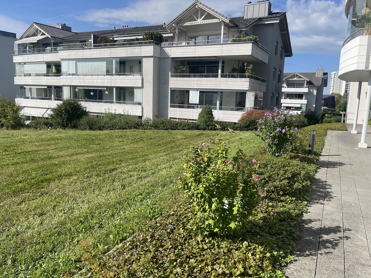 Gartenparzelle mit Top-Anbindung - Foto 2 von 4