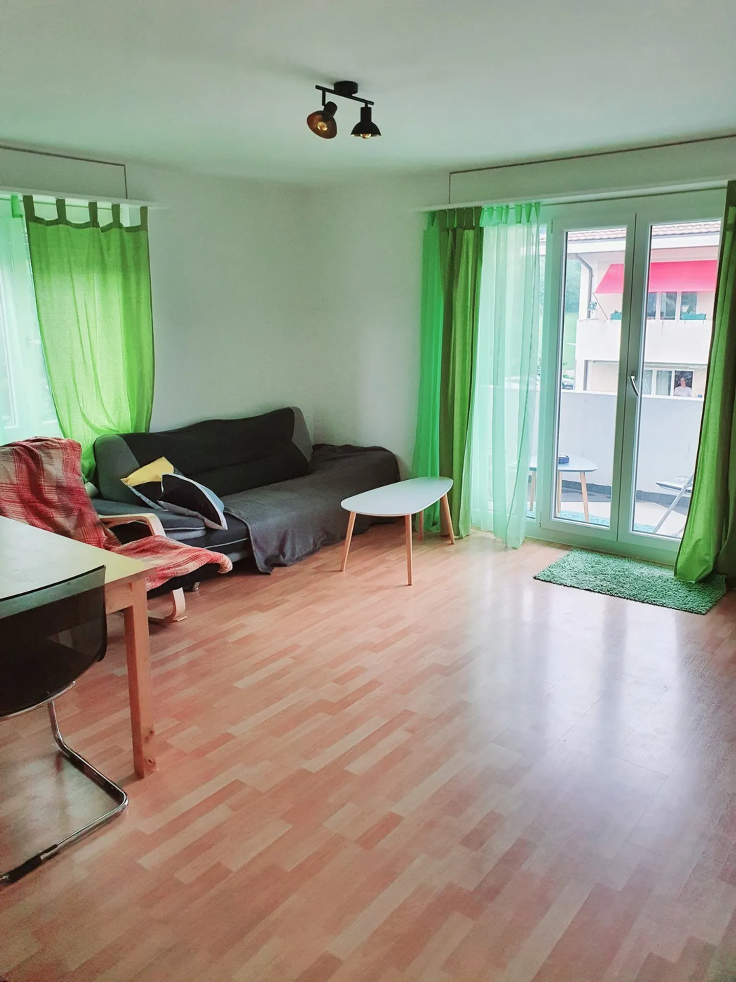 Charmante 2.5-Zimmerwohnung mit Wohnküche - Foto 2 von 6