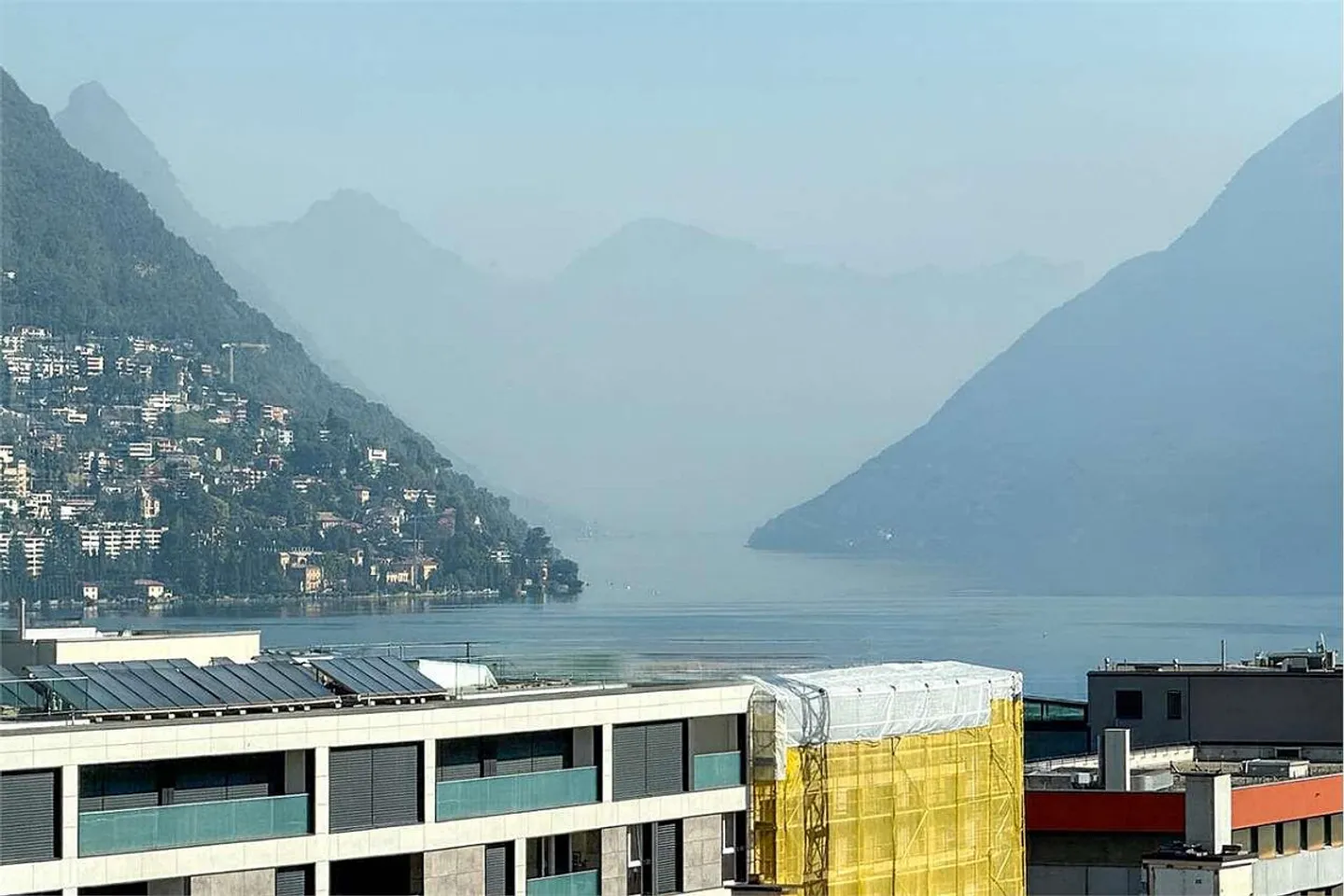 Penthouse Duplex with Lake View in the Heart of Paradiso - Photo 13 of 13