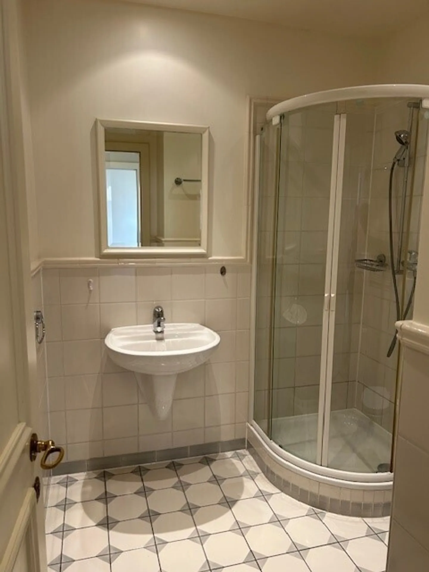 Appartamento in affitto - Foto 11 di 13