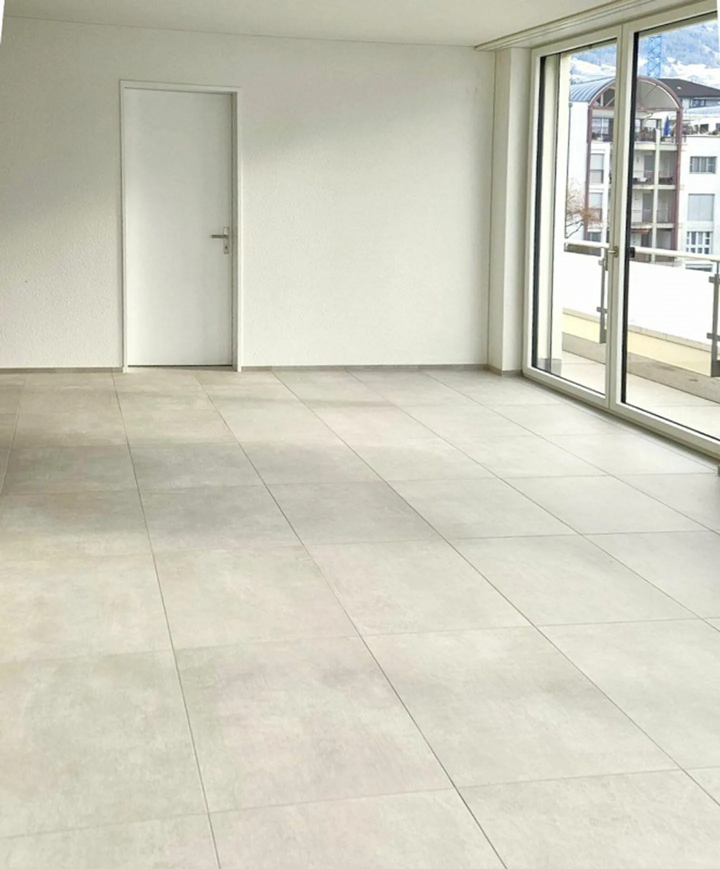 Qualité de vie moderne - Appartement spacieux de 4,5 pièces - Photo 5 sur 10