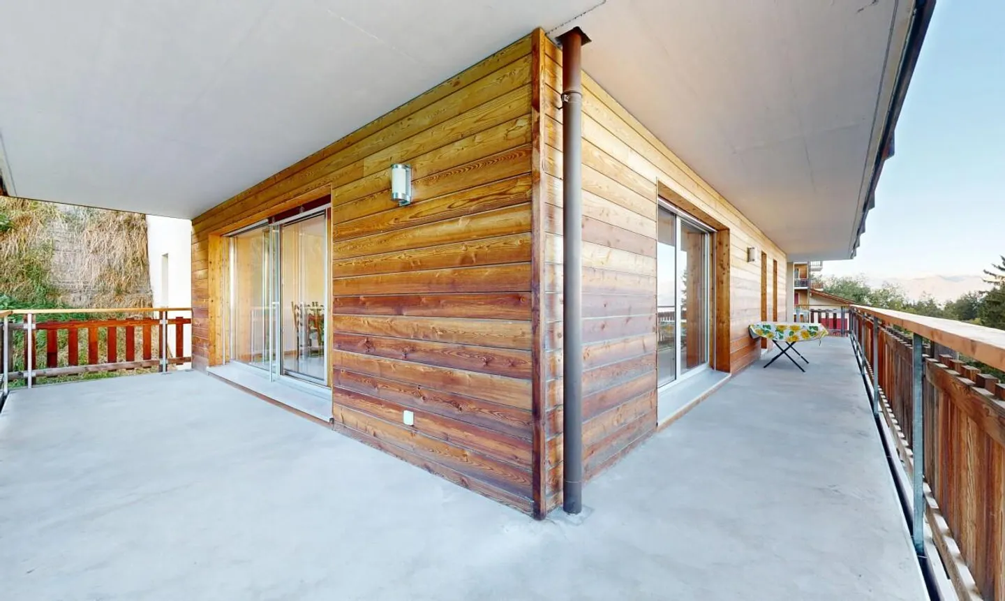 «Magnifico appartamento con terrazza 50m² di fronte alle vette» - Foto 3 di 11