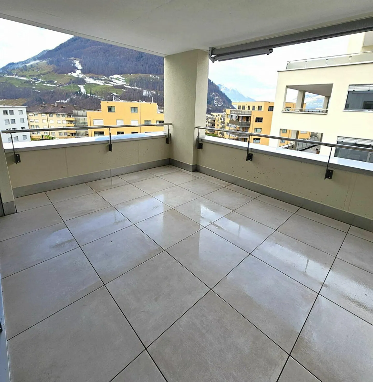 Qualité de vie moderne - Appartement spacieux de 4,5 pièces - Photo 7 sur 10