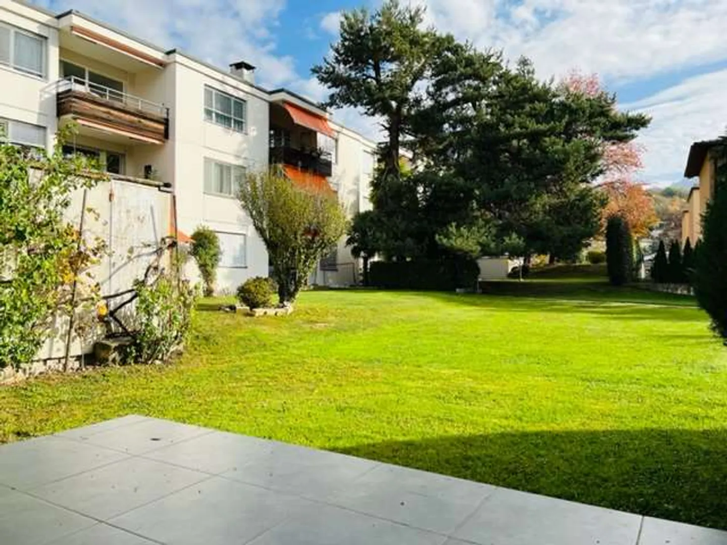 Appartement confortable de 4,5 pièces avec jardin - Photo 10 sur 13