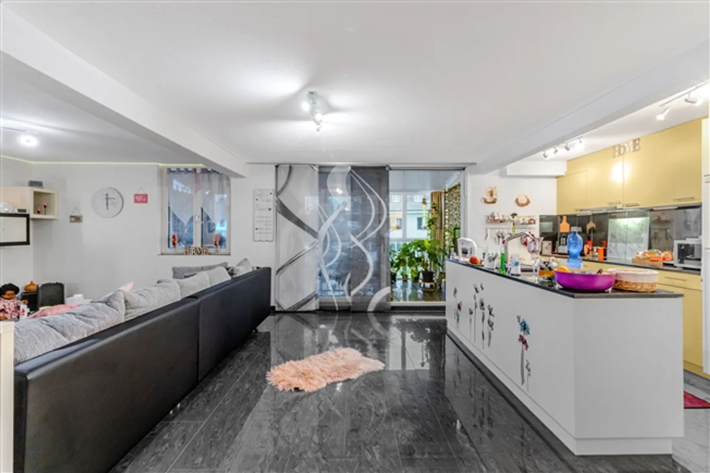 Appartement en duplex moderne de 4,5 pièces à Pfaffnau - Photo 6 sur 9