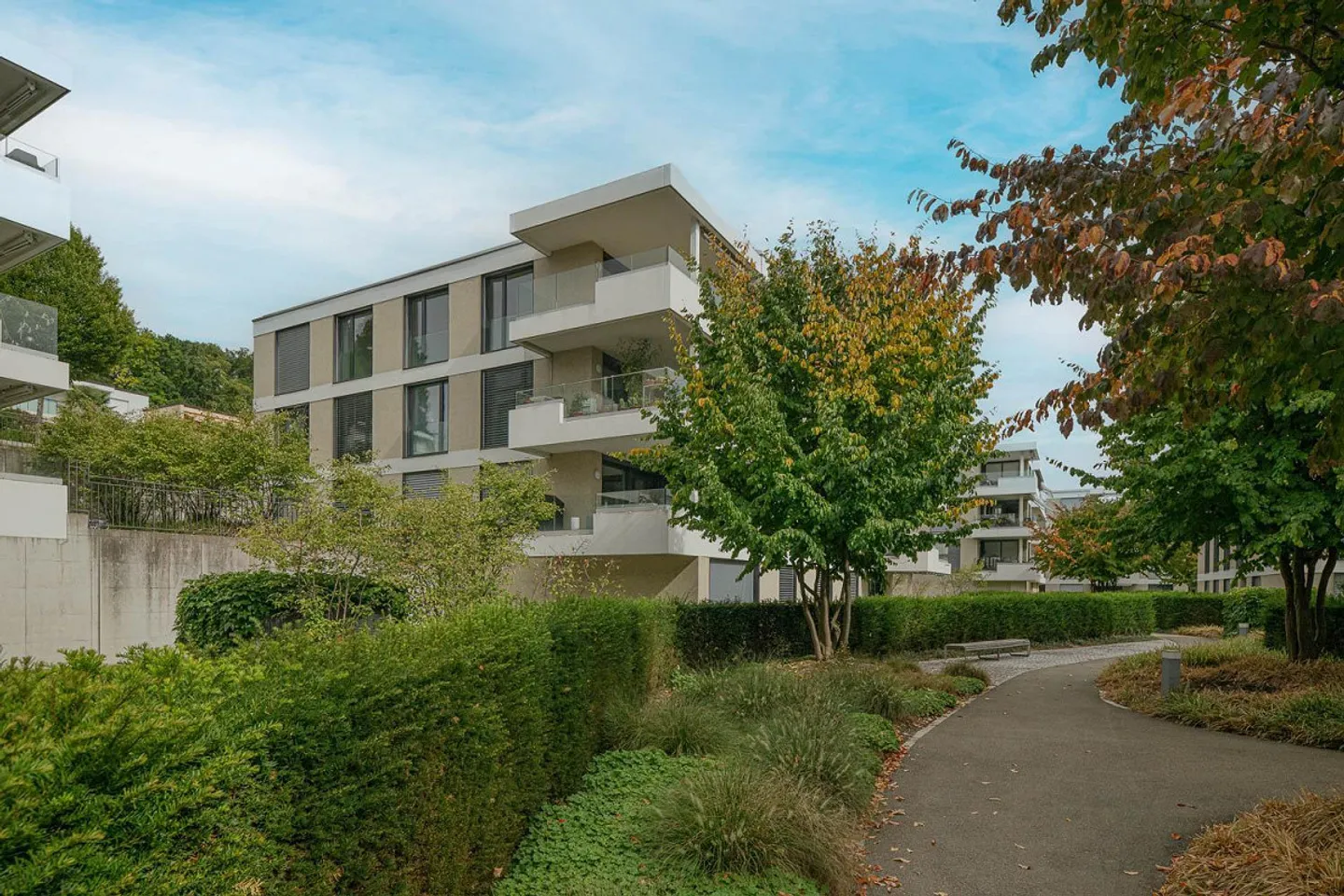 Beautiful and bright 4.5 room apartment for rent in Kloten - Photo 1 of 12