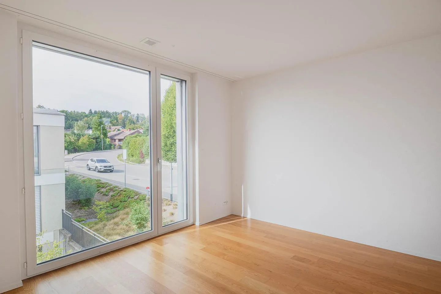 Beautiful and bright 4.5 room apartment for rent in Kloten - Photo 8 of 12