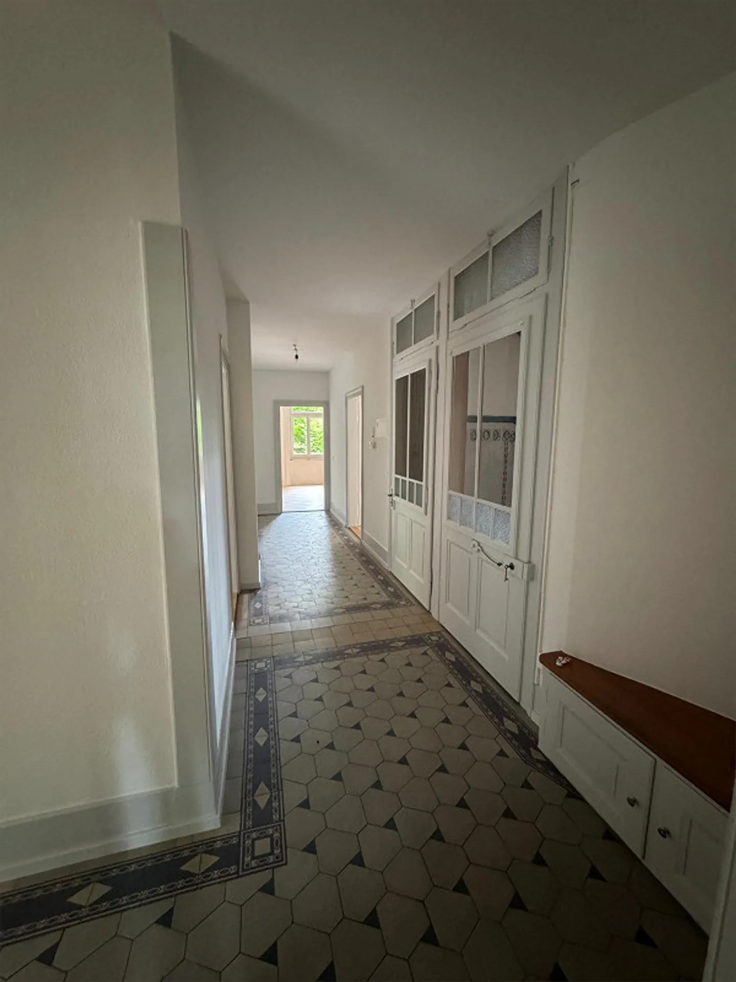 Appartamento di 6 stanze - Foto 1 di 14