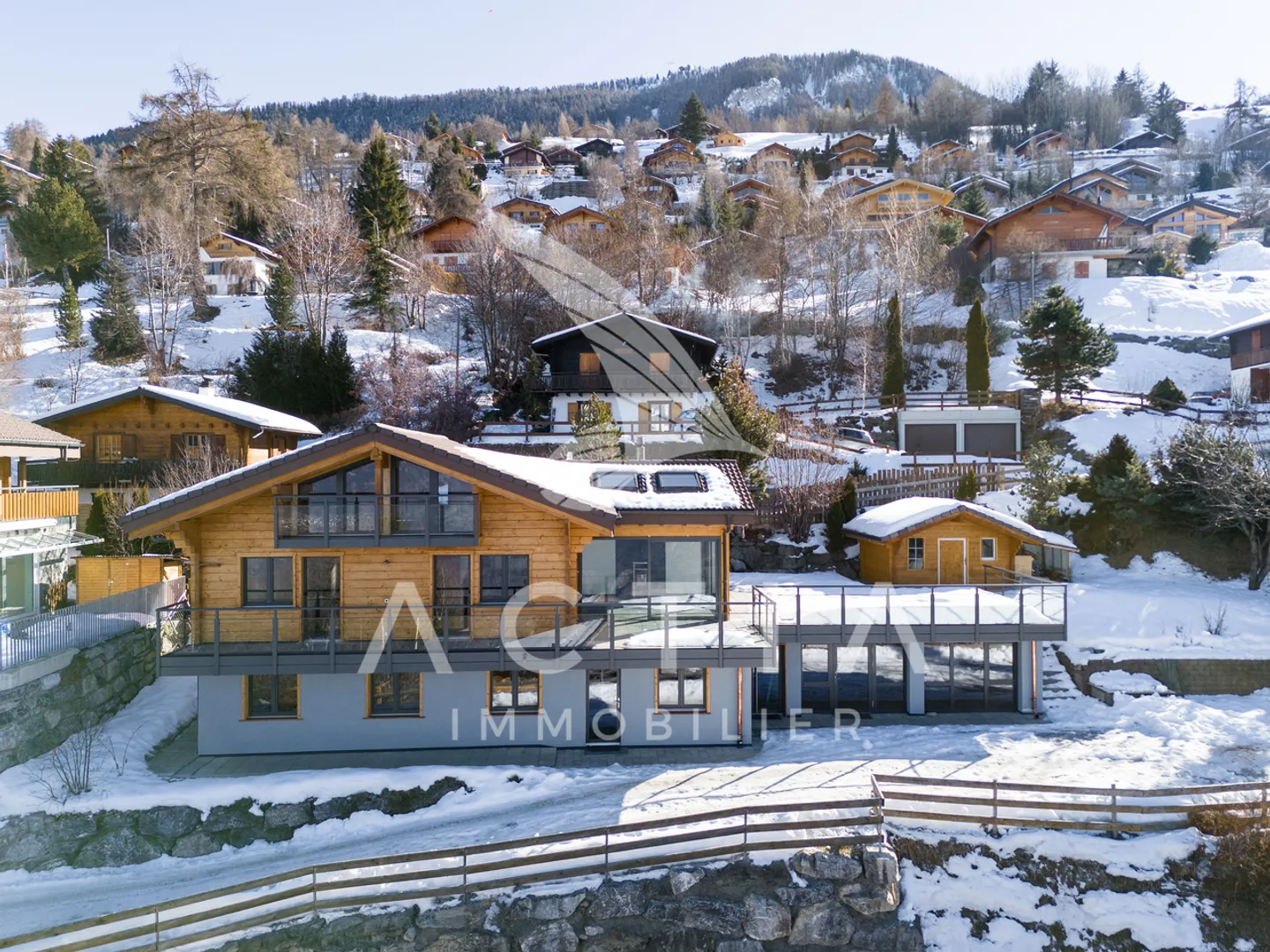 Meraviglioso chalet di 7,5 stanze a Nendaz - Foto 2 di 13
