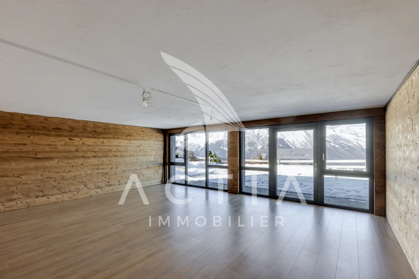 Meraviglioso chalet di 7,5 stanze a Nendaz - Foto 3 di 13