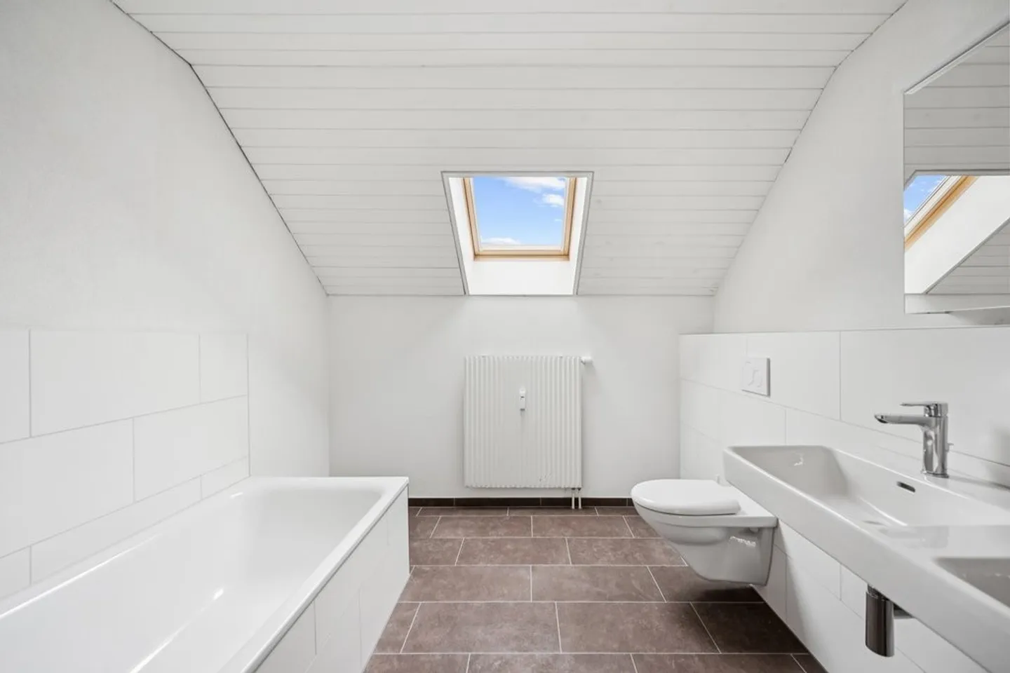 PRIMA LOCAZIONE DOPO RISTRUTTURAZIONE! - Foto 8 di 10