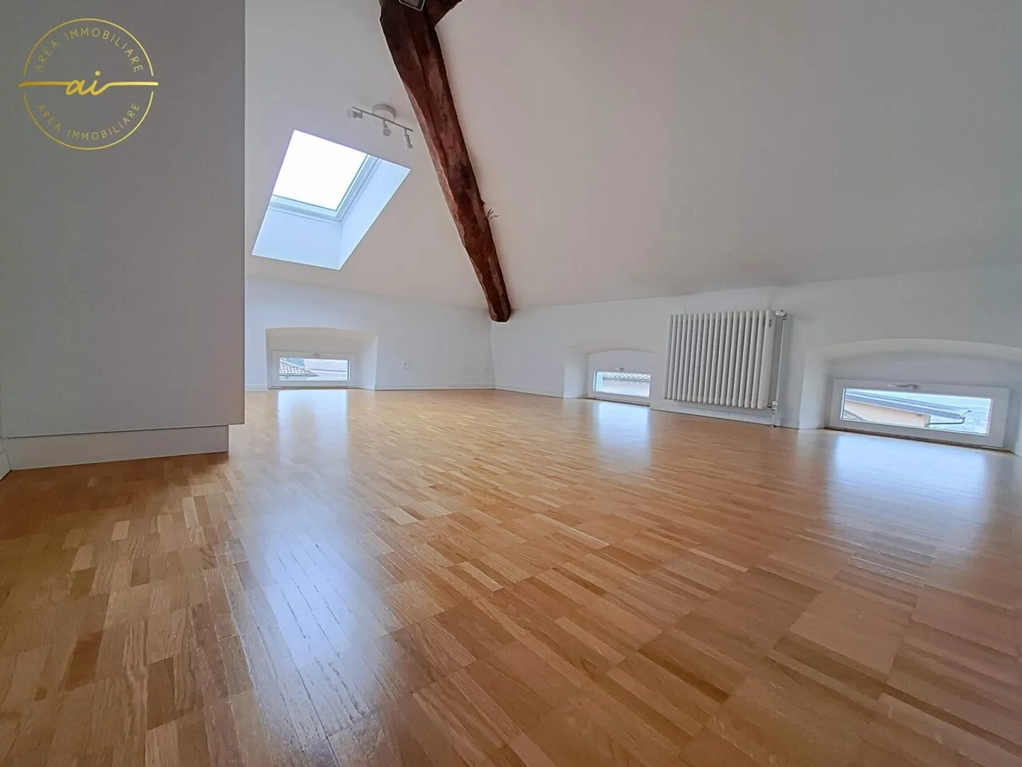 3.5-ZIMMER-DACHGESCHOSSWOHNUNG - Foto 3 von 9