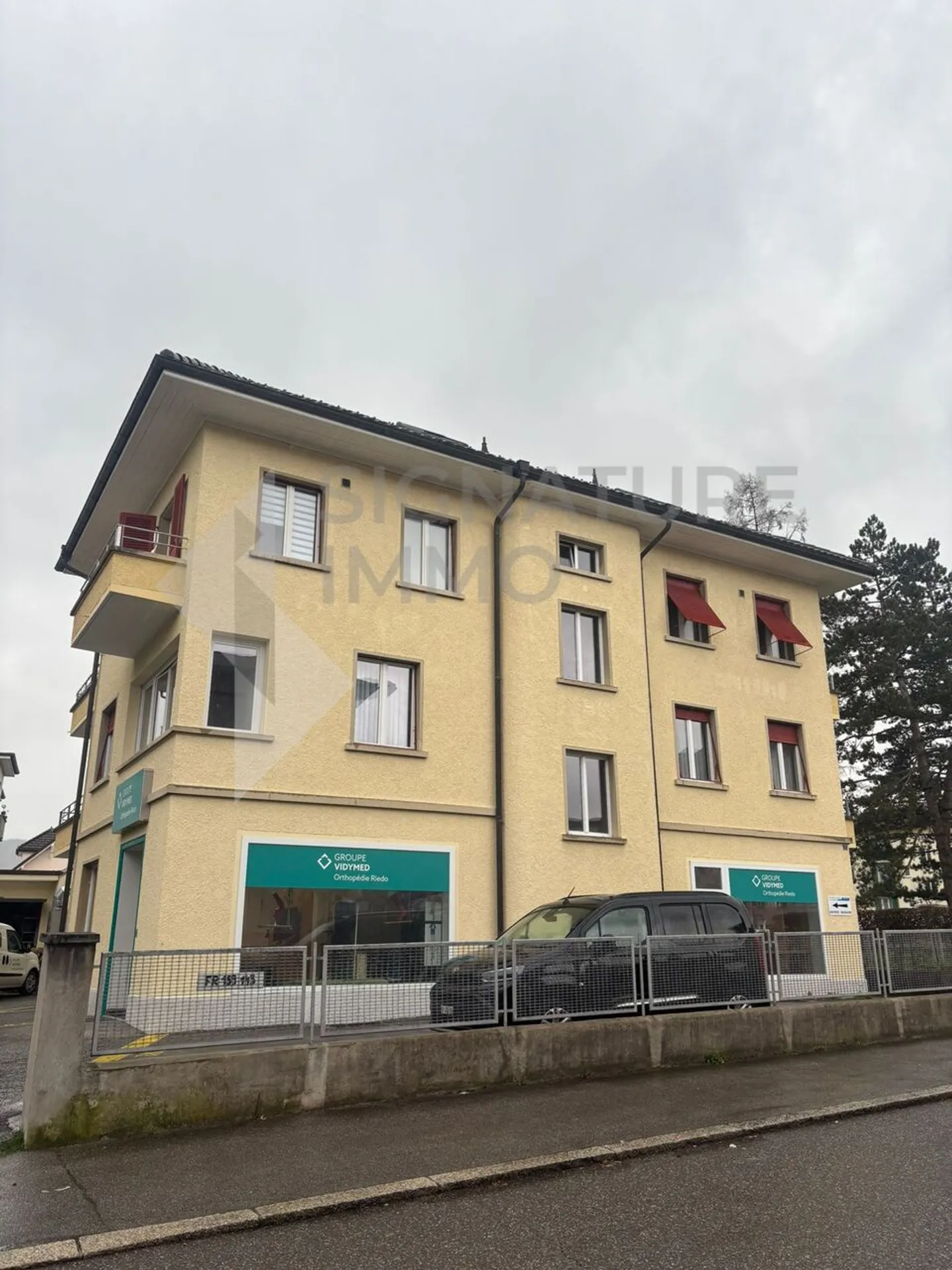 Zu verkaufen: 3,5-Zimmer-Wohnung 127 m² in Bulle, hell und atypisch - Foto 11 von 12