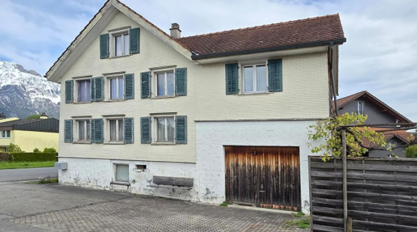 Incantevole casa unifamiliare di 8,5 stanze a Haag / Rheintal - Foto 1 di 12