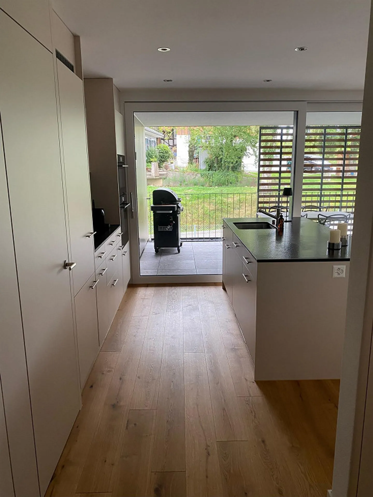 Exklusive Wohnung mit Terrasse - Foto 3 von 8