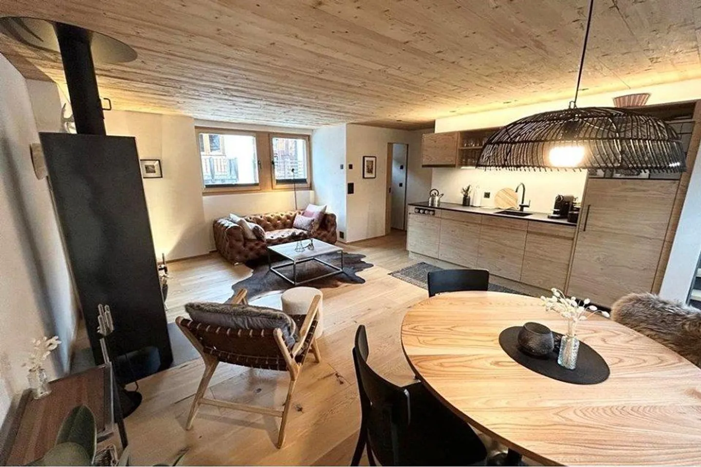 Rental 2.5-room goat stable in Goms - Photo 2 of 13